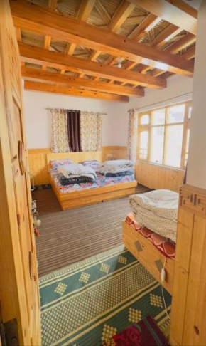 Deser Homestay Kaza
